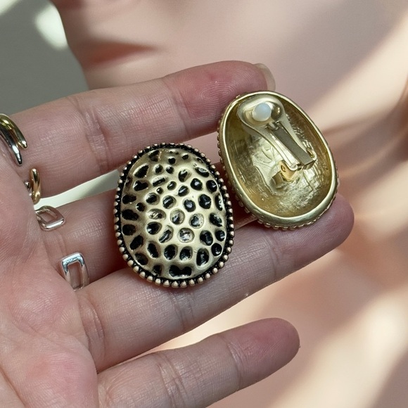Gold and Black Leopard Pattern Earrings - Picture 3 of 6